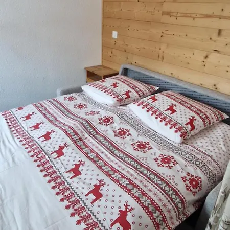 アパート 2 Piece