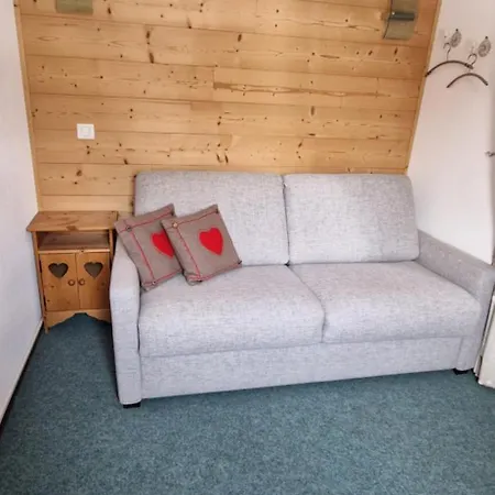 2 Piece Appartement