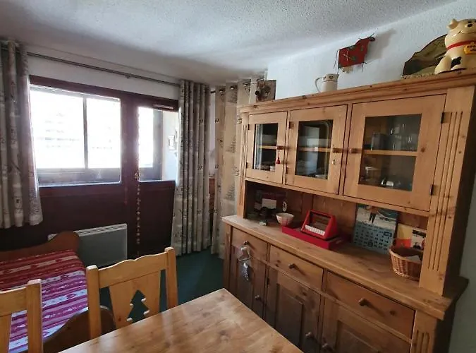 2 Piece Apartamento